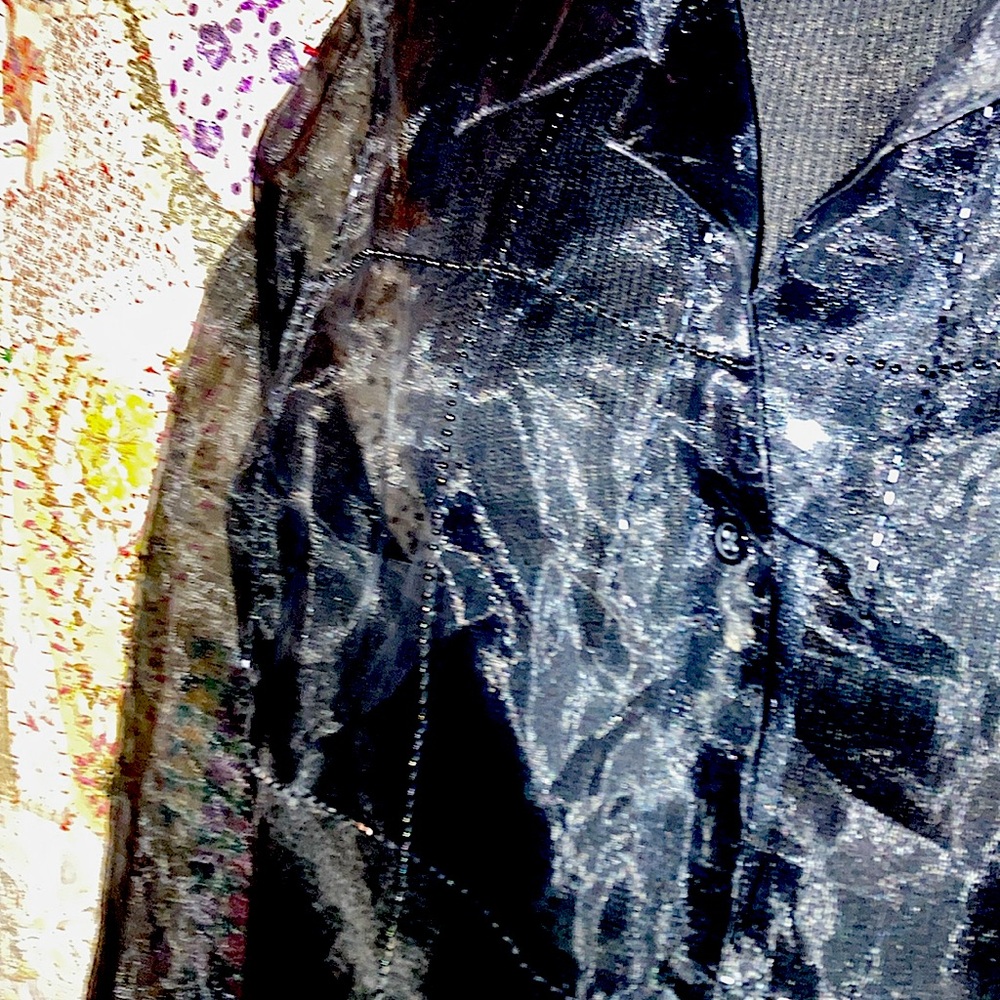 100% Polyester Sheer Beaded 3 Buttoned Blouse - image 2